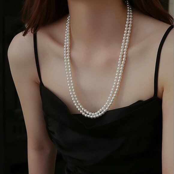 Long Pearl Necklaces for Women,Vintage Elegant Faux White Pearl Multi Strand Lay - Picture 5 of 7